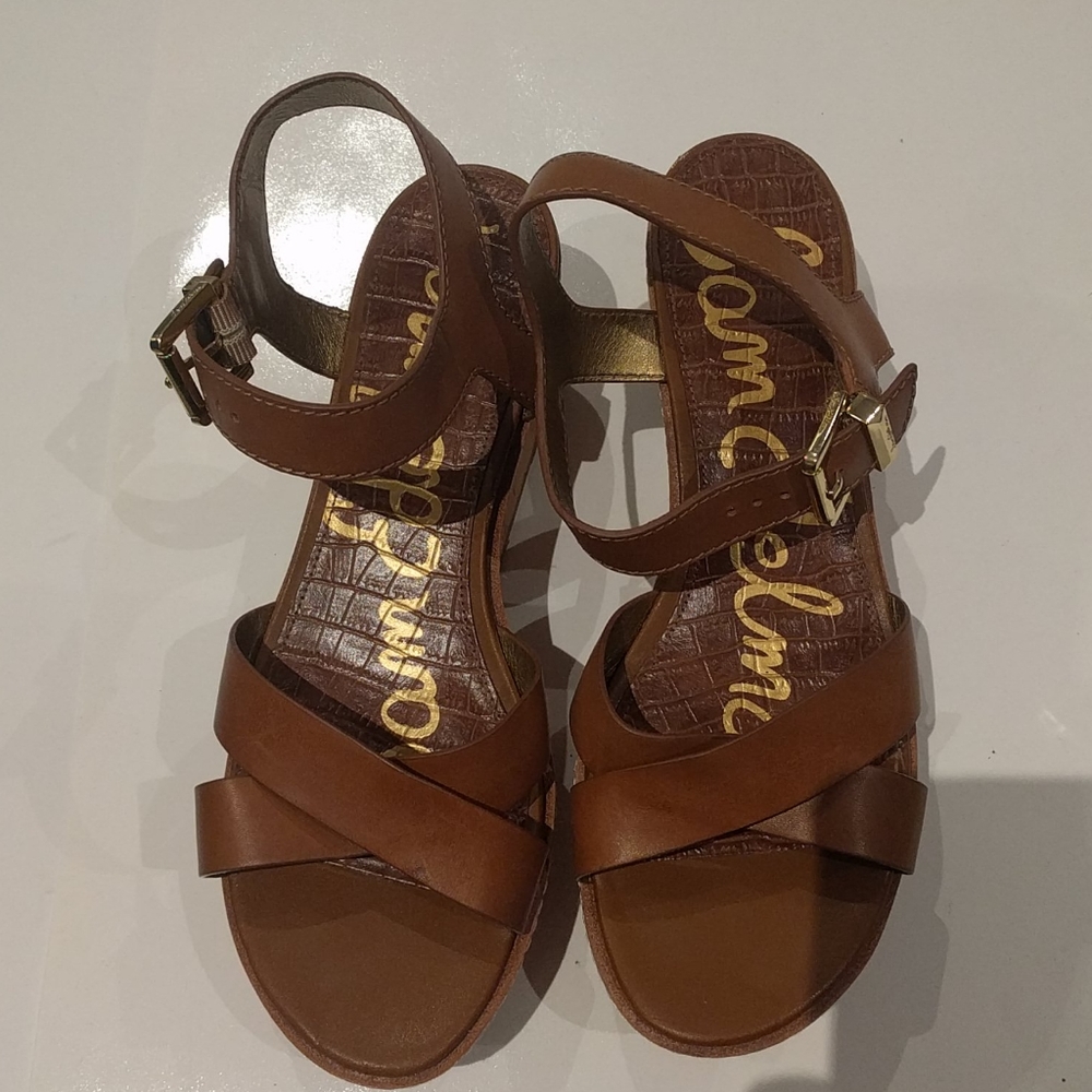 Sam Edelman Tan Leather Cross-Strap Sandals with Gold Buckles - Picture 2 of 12